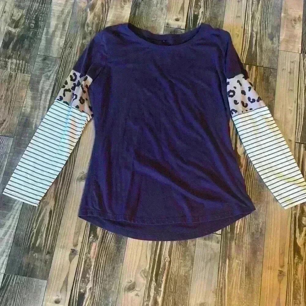 Women’s Amazon long sleeve top